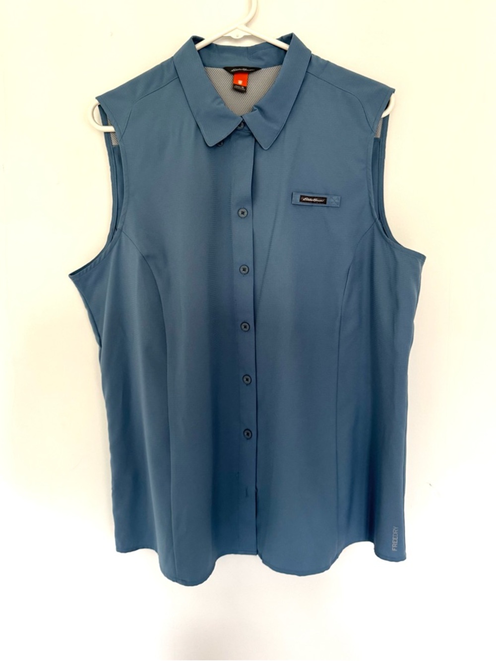 Eddie Bauer Women’s Sleeveless Button-Front Performance Top - Slate Blue